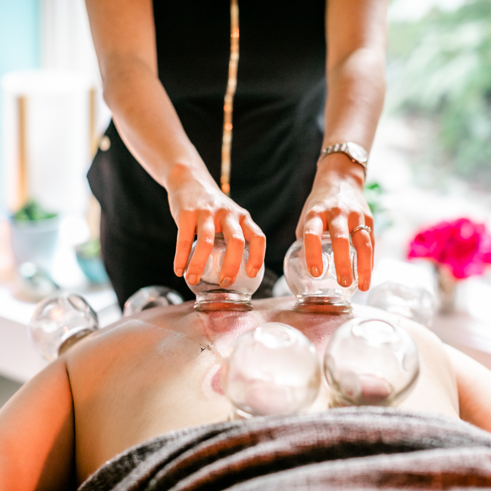 When in Tao Acupuncture & Herbs WeAllGrow Latina